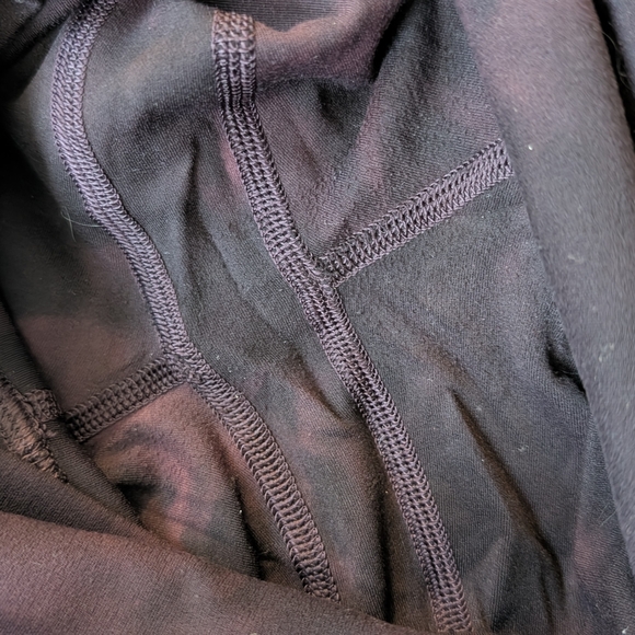 lululemon Align™ High-Rise Pant 28", Diamond Dye Cassis Black, Size 0 - Picture 6 of 6